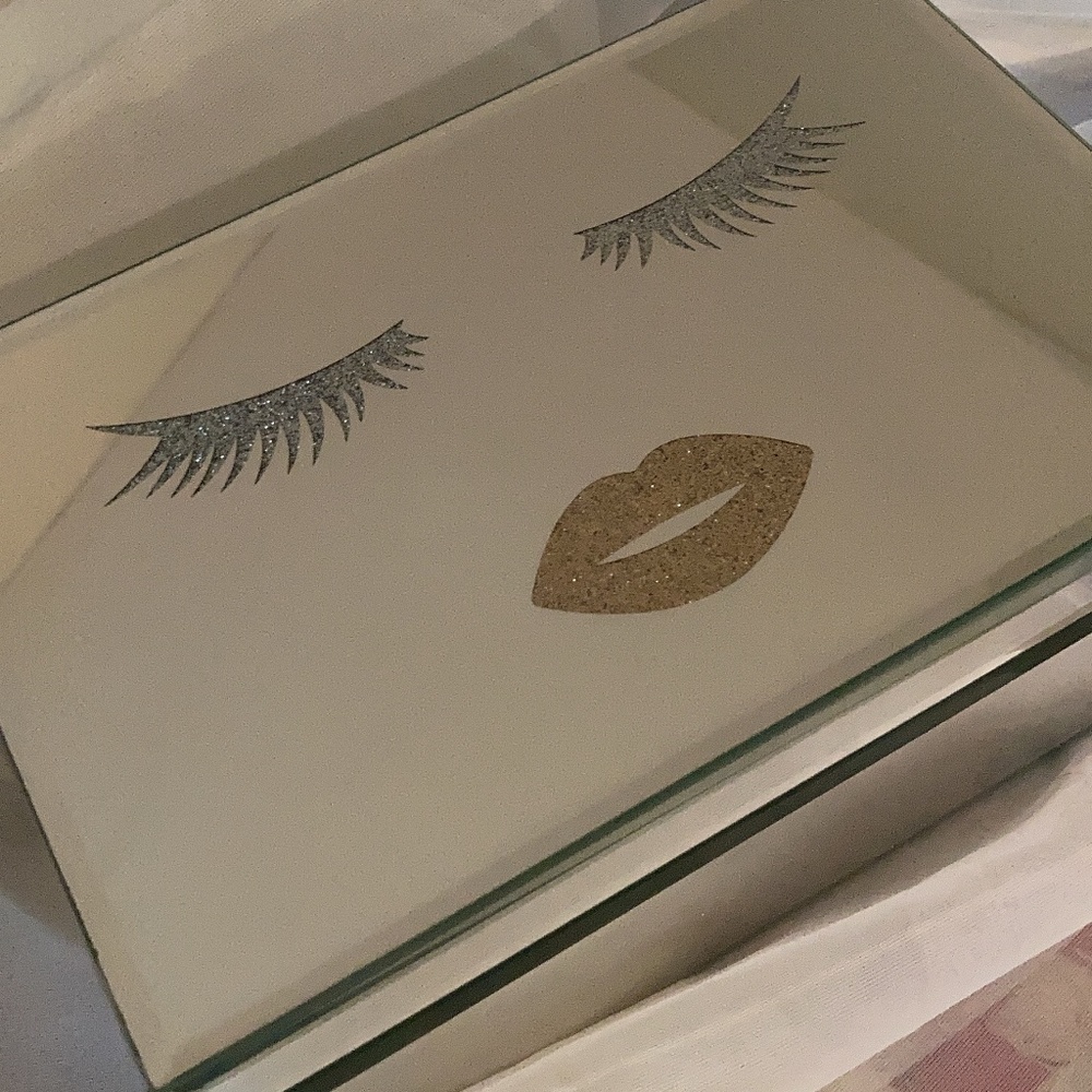 Glamorous Jewelry box💎